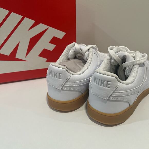 NWB Nike Court Vision Low White Gum Size 11.5 - Picture 6 of 7